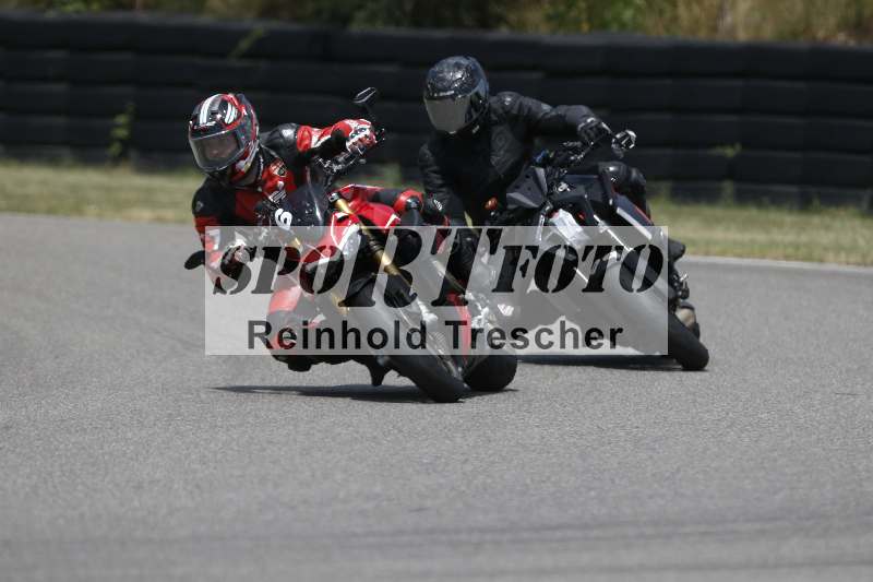 /21 17.06.2026  Ducati Schweiz Track Warmup ADR/Gruppe gelb/54